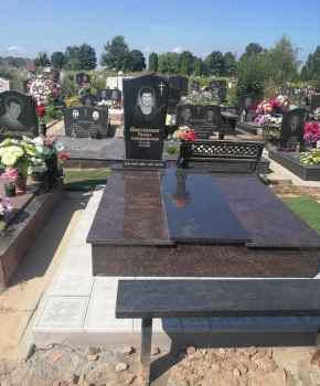 Памятник двойной 122